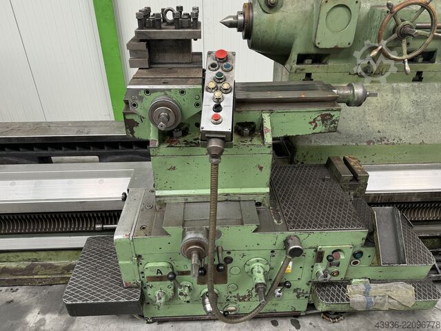 Centre lathe POREBA - TCC160 Poreba TCC160