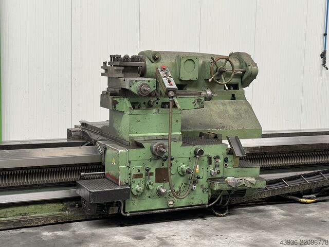 Centre lathe POREBA - TCC160 Poreba TCC160
