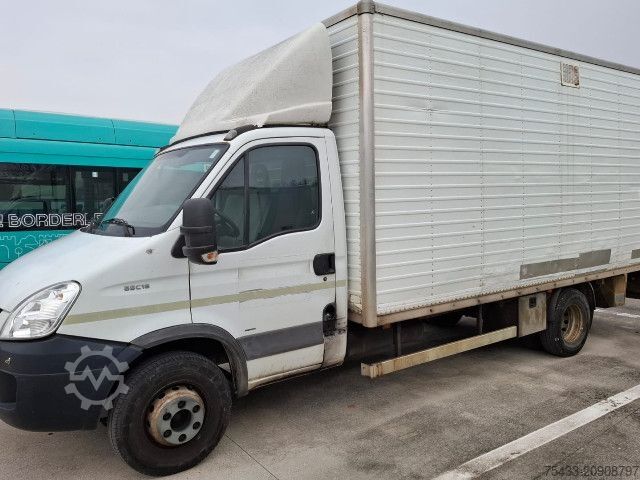 Kastenwagen IVECO DAILY 60C18 BOX + SPONDA