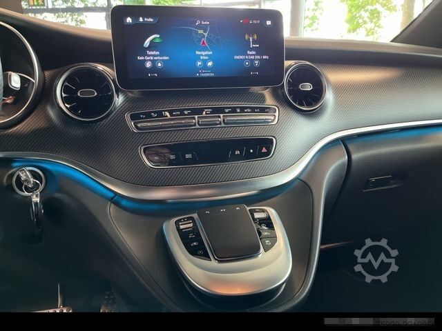 Minibus MERCEDES-BENZ V 300 Avantgarde 4MATIC AMG+360°+Standh+Distr.