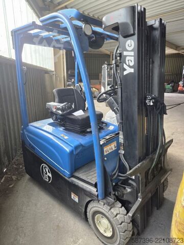 Elektro 4 Rad-Stapler Yale ERP16VT LWB