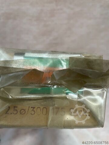 Hardfacing electrode (28216) Duramit W4 Durchmesser 2,5 mm