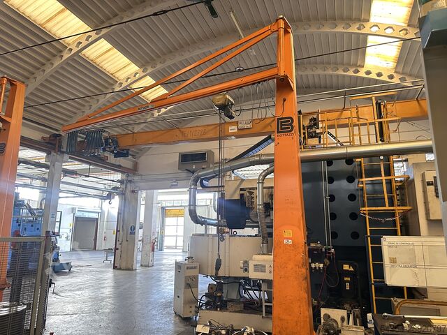 Crane Bottazzi 500kg