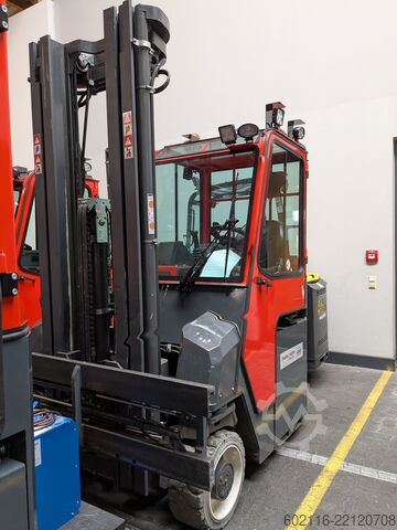 4-way forklift Combilift CBE4000 TRIPLEX 6500 FULL CABIN FREE LIF