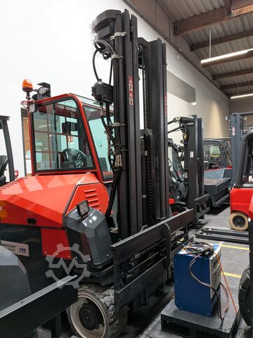 4-way forklift Combilift CBE4000 TRIPLEX 6500 FULL CABIN FREE LIF