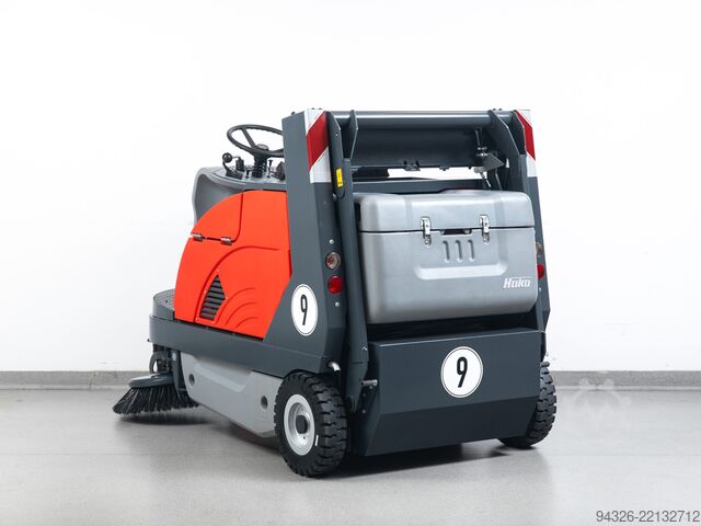Hako Jonas 1200 D Sweeper Hako Jonas 1200 D Diesel - 735mth - 13200m²/h