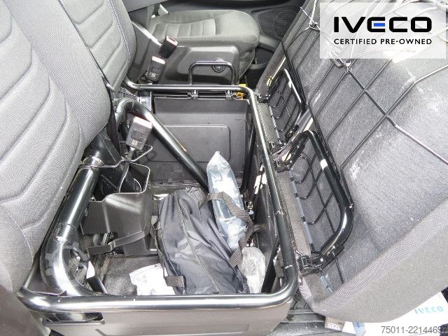 Transporter mit Koffer IVECO Daily 70C21HA8 Koffer/LBW Klima, LED, Navi