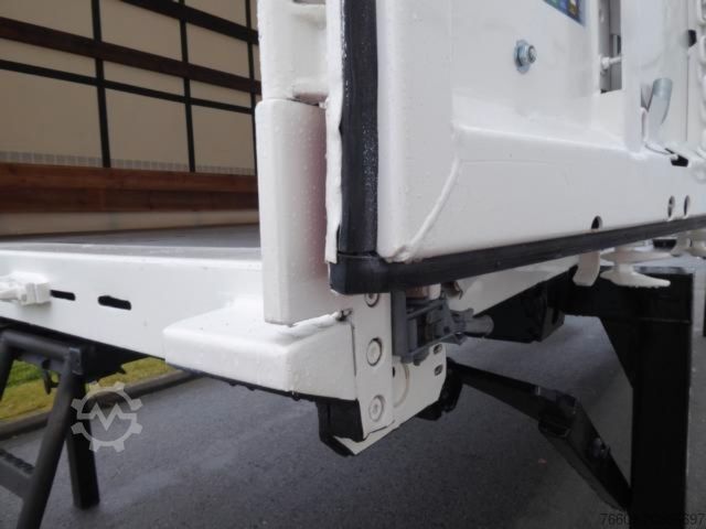 Swap body trailer KRONE Heck mit Portaltüren