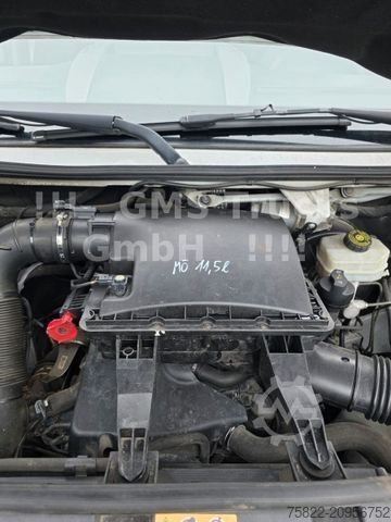 Panel van MERCEDES-BENZ Sprinter 516 CDI / 4X4 ALLRAD / Mixto 6 Sitze