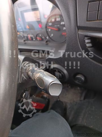 Three-way tipper van IVECO Eurocar 80-210 / Dreiseitenkipper / WENIG KM