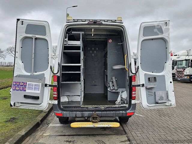 High-roof van MERCEDES-BENZ SPRINTER 316 L2H2 3.5T-Trekhaak!