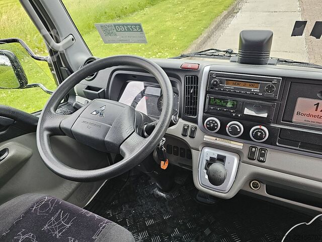 Suitcase FUSO CANTER 7C18 AMT 3 SEATS AIRCO
