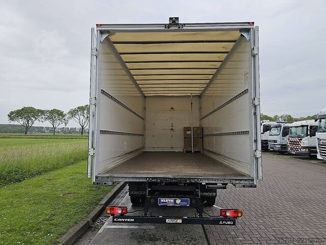 Suitcase FUSO CANTER 7C18 AMT 3 SEATS AIRCO