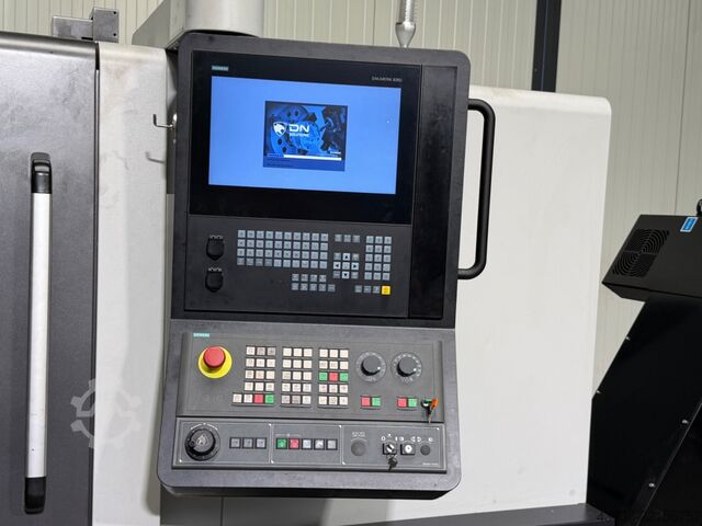 CNC Lathe c-axis DOOSAN PUMA GT3100M Doosan Puma GR3100M