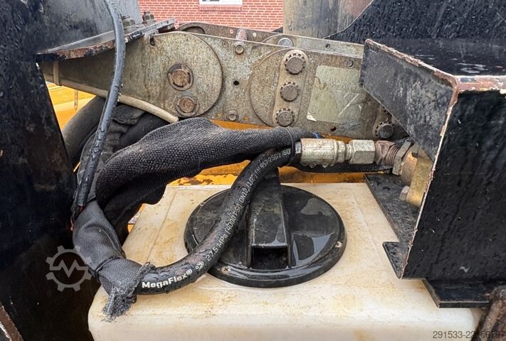 Horizontal drilling rig Vermeer D9X13 S2 - Navigator