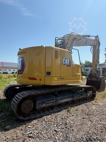 Kettenbagger CATERPILLAR 325 Baujahr 2021