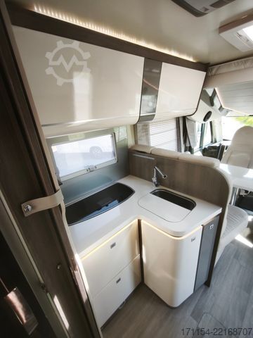 Integriertes Wohnmobil MOBILVETTA K-Silver I 59, Längsbetten, Solar, Klima, TV,