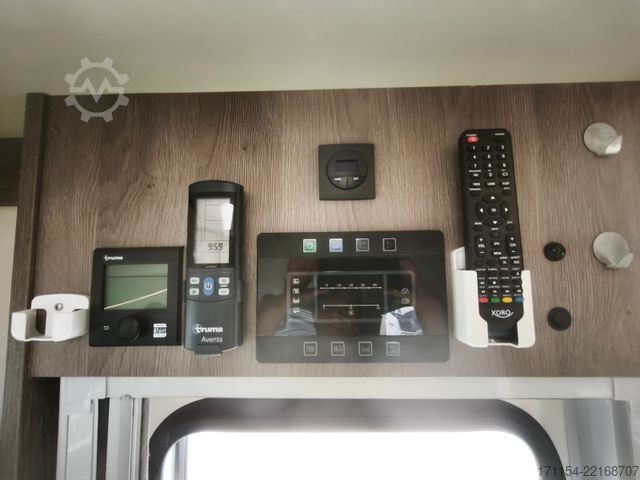 Integriertes Wohnmobil MOBILVETTA K-Silver I 59, Längsbetten, Solar, Klima, TV,