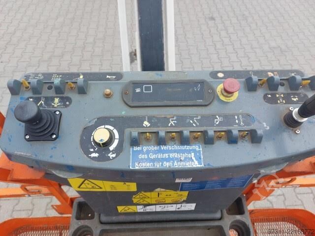 Gelenkteleskoparbeitsbühne JLG 800AJ