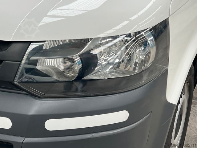 Kleinbus VOLKSWAGEN T5 Transporter 2.0 Tdi Koffer Alko Luftfederung