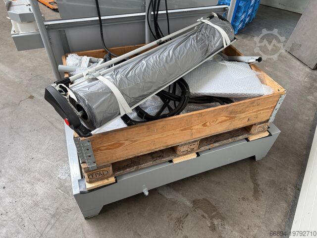 Foam cushion packaging machine Sealed Air Instapak 901