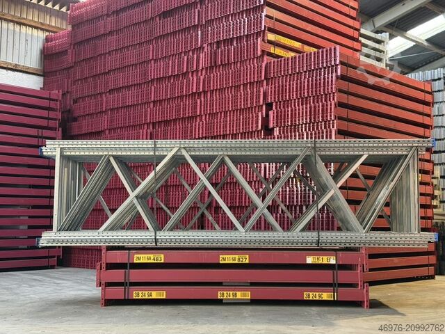 High-bay warehouse pallet racking system SSI Schäfer PR 600 Regallänge: 27,99 lfm.