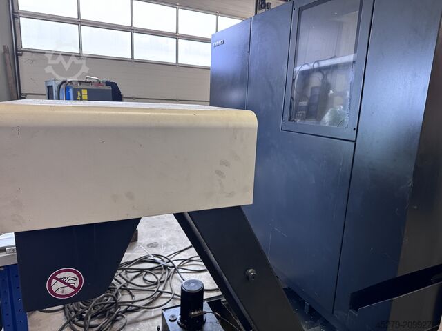 Vertical machining center Deckel Maho DMC 635V