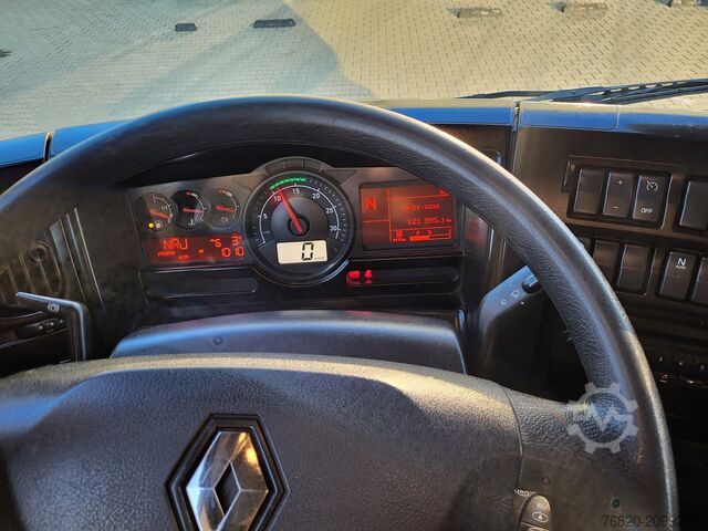 Garbage truck Renault D26