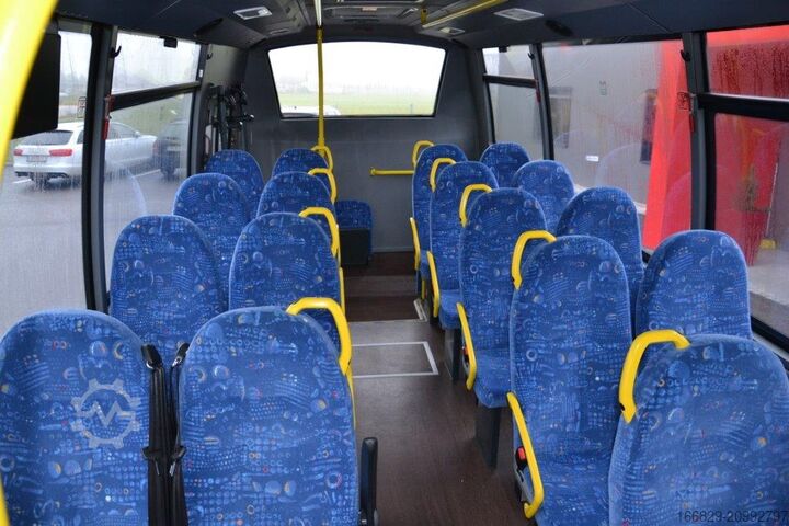 Motor coach Rosero Rosero P First