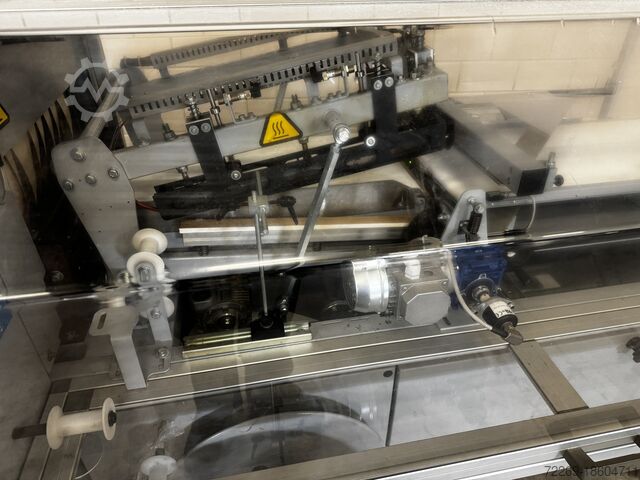 Automatische Schrumpffolienverpackungsmaschine Robopac Athena Combi 5545