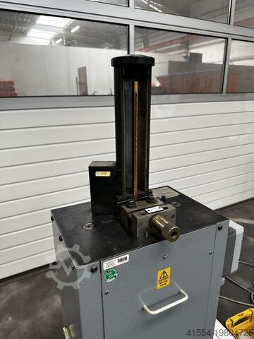 Broaching machine Blacks CNB 34