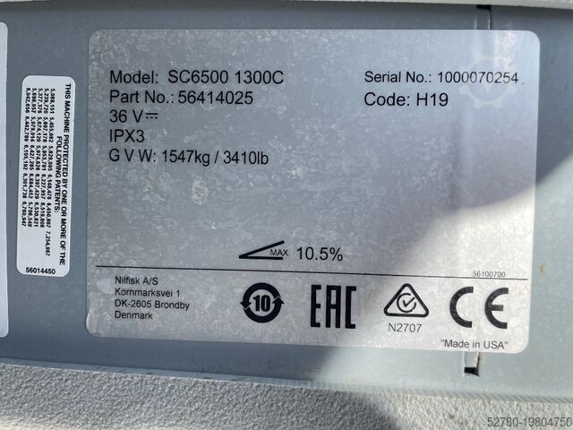 Scrub and vacuum machine Nilfisk SC 6500 1300C