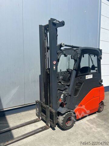 Elektro 3 Rad-Stapler Linde E20PHL-01