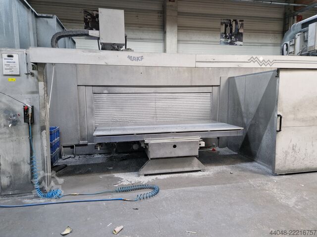 CNC machining center MAKA MM 7t