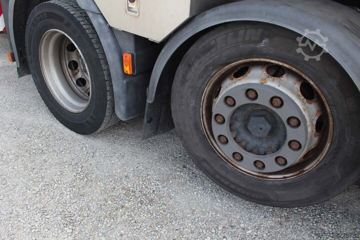 Standard tractor unit Iveco trattore stradale 3 assi ribassato