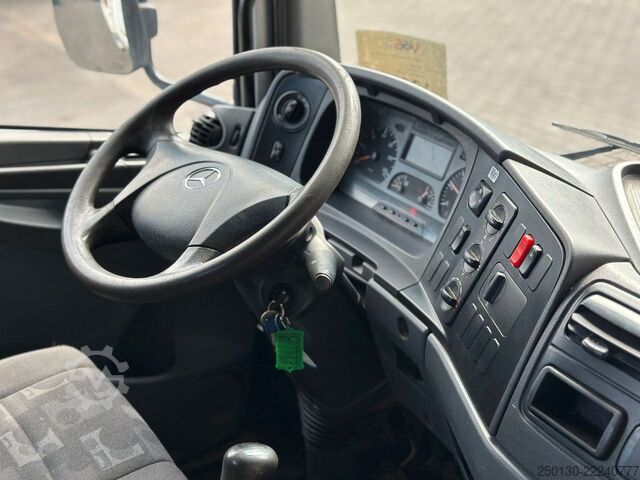 Three-way tipper van MERCEDES-BENZ Atego 818 4x2 BB MEILLER DSK /AHK/