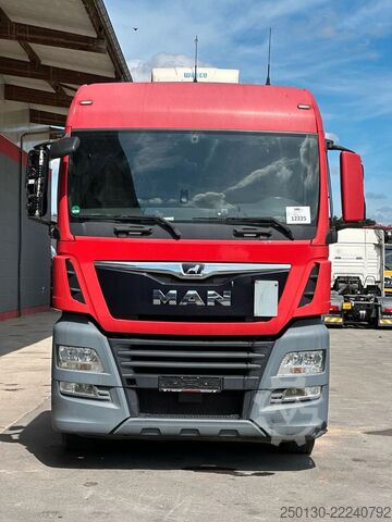 Standard SZM MAN TGX 18.460 4x2 BLS /N-HC/ACC/EBA2/Klima/Navi