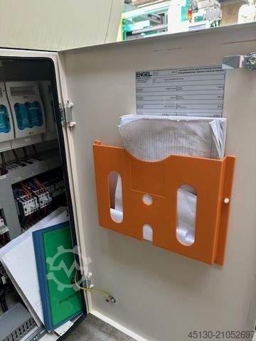 Spritzgießmaschine Engel Victory 330H/80V/160 combi Ecodrive