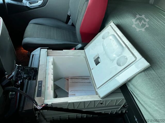 Standard-SZM Volvo FH 13.420 Globetrotter / Mega / 2x Tank