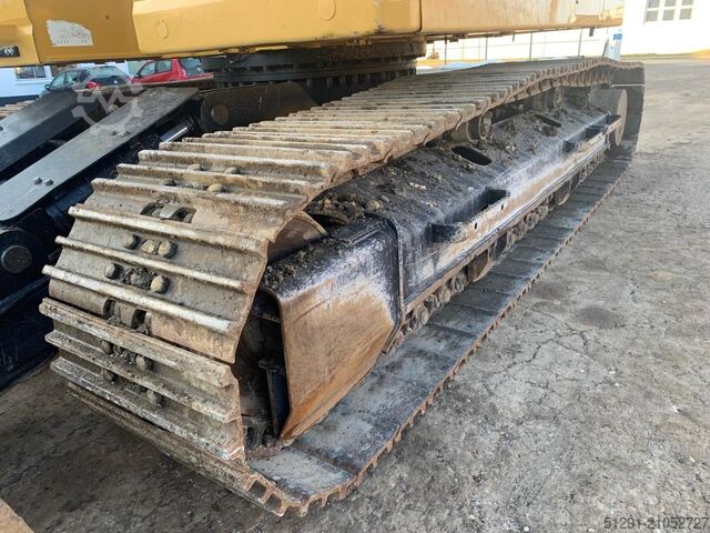 EXCAVATOR Caterpillar 325-07C