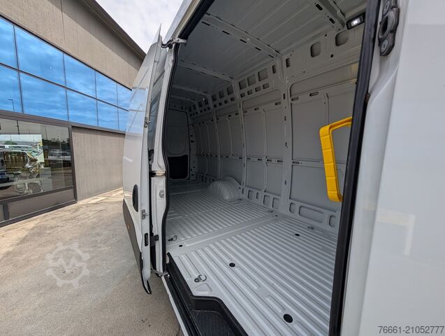 High top van Iveco DAILY 35C12 V 4100 H3 Quad-Tor RG