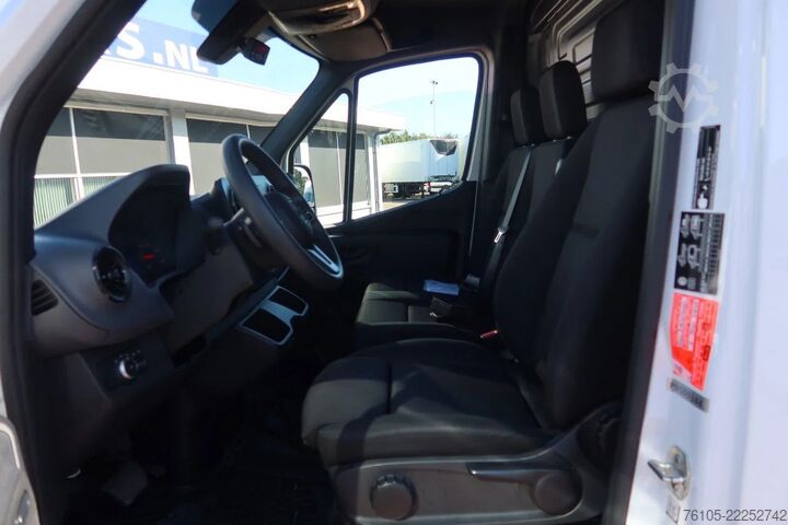 Refrigerated/freezer transport (delivery van) Mercedes-Benz 317CDI L2/H2 Automaat Carrier Xarios koelen/vri...