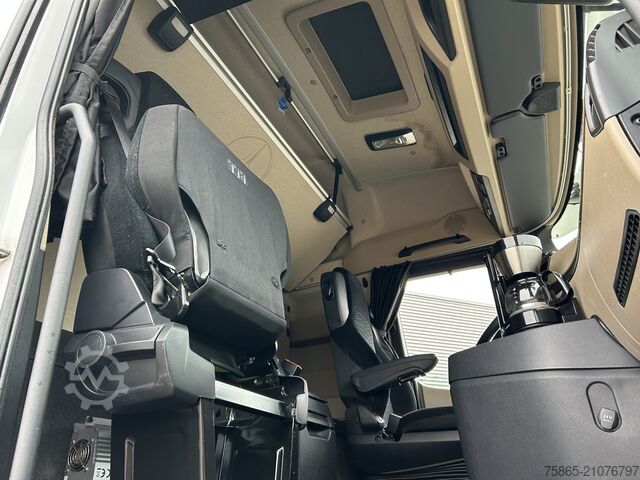 Standard-SZM Mercedes-Benz Actros 1842 Streamspace / 565 dkm / Tacho V2 / ...