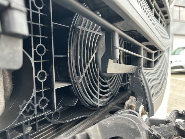 Standard-SZM Mercedes-Benz Actros 1842 Streamspace / 565 dkm / Tacho V2 / ...