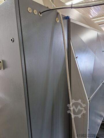 Vertikales Bearbeitungszentrum UNITECH CSF 2