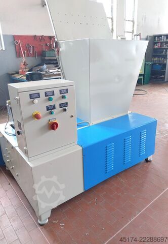Wood shredder COMAFER BRIO 580