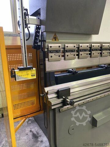 CNC folding press LAMI NOVA PE 4300