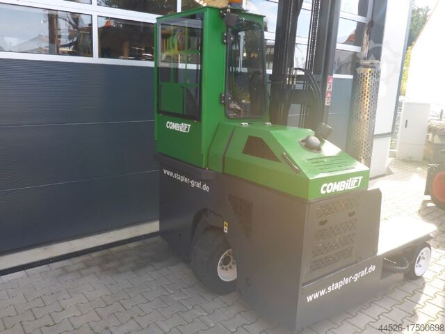 Four-way side loader Combilift C3000