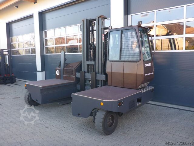 Four-way side loader Combilift C6000 SL