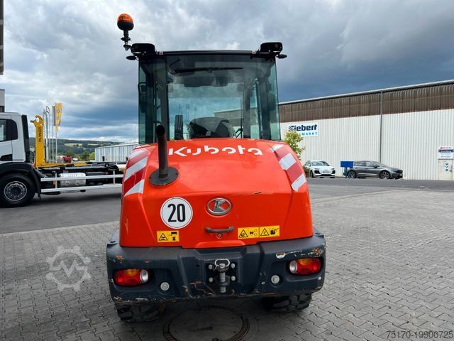 Radlader KUBOTA R070 / Gabel & Schaufel / nur 1.869h!
